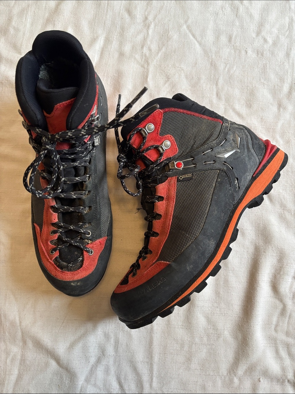Salewa MS Crow GTX Gore-Tex Men US 10.5 Hiking Boots Vibram Sole